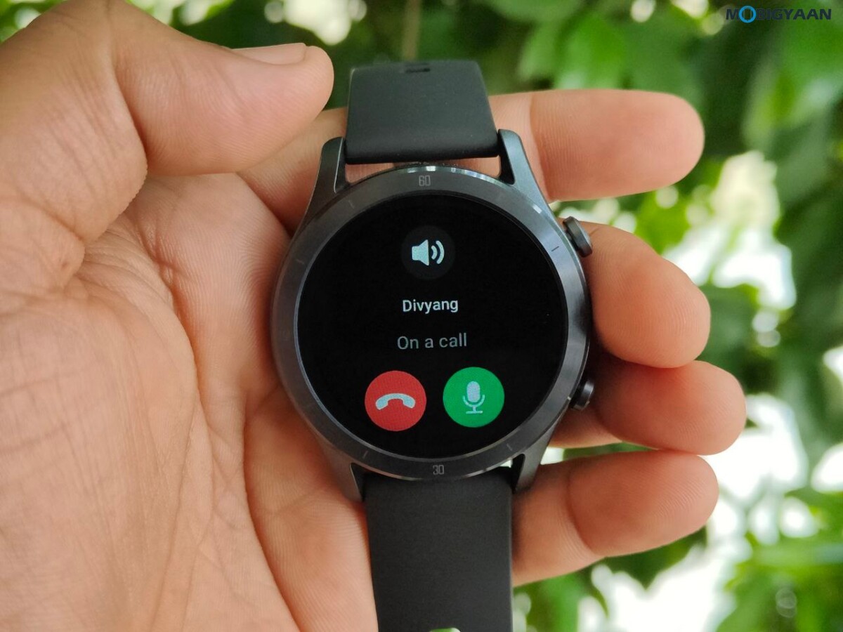 realme TechLife Watch R100 Review Bluetooth Calling 1