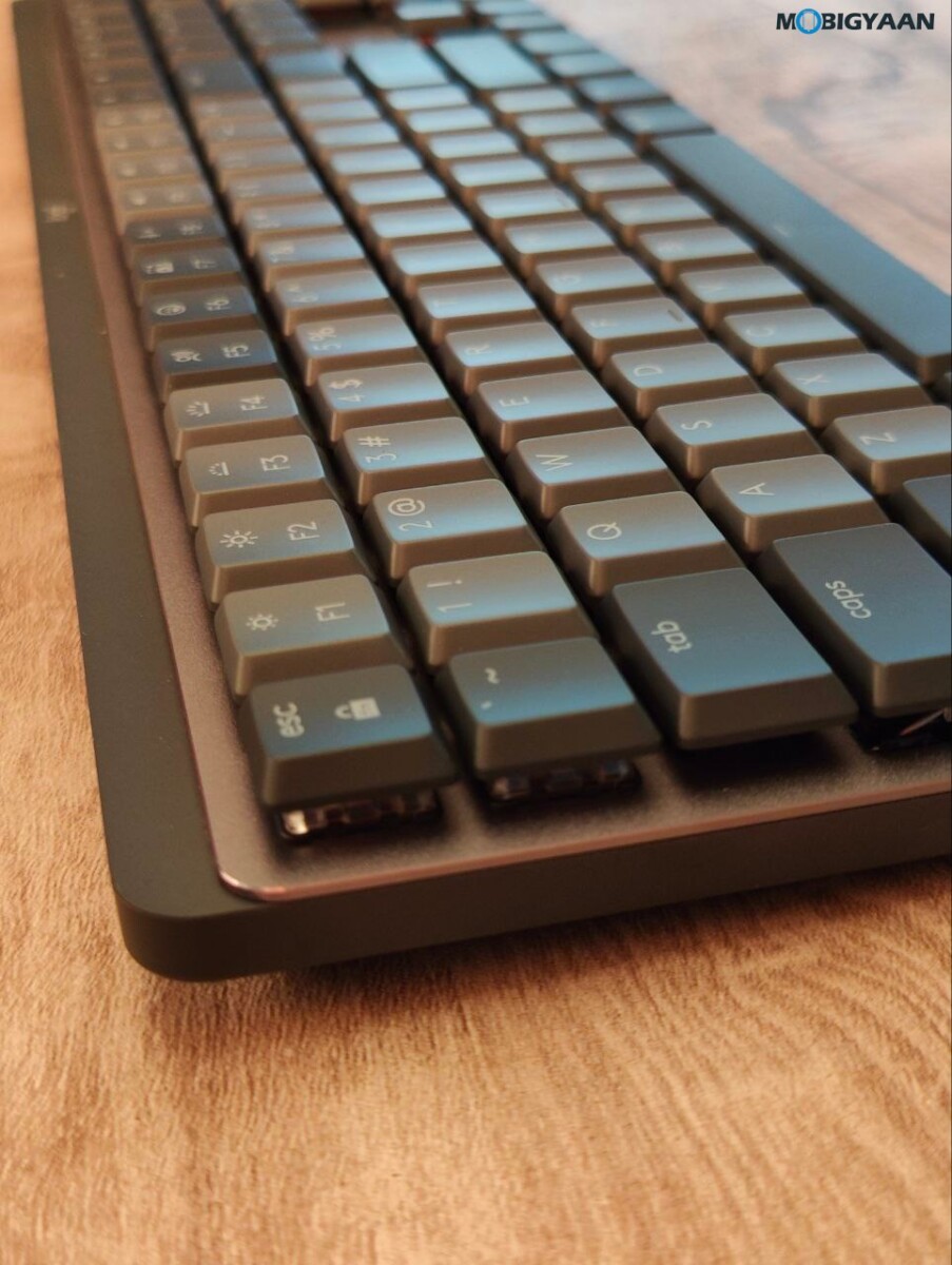 Logitech MX Mechanical Keyboard 13