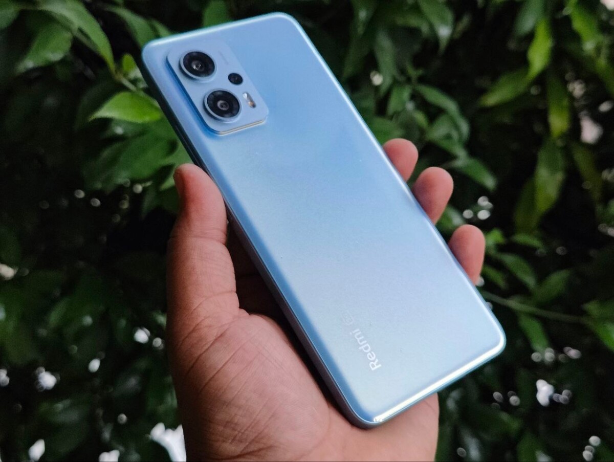 Redmi K50i 5G Review Design Display Cameras 13