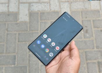 How to change screen refresh rate in Google Pixel 7 Pro (or Pixel 7)
