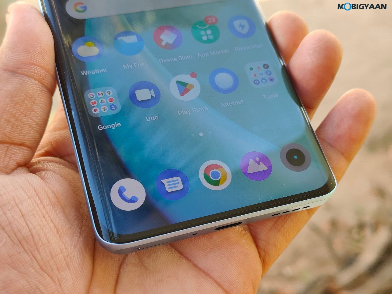 realme 10 Pro Review Design Display 1