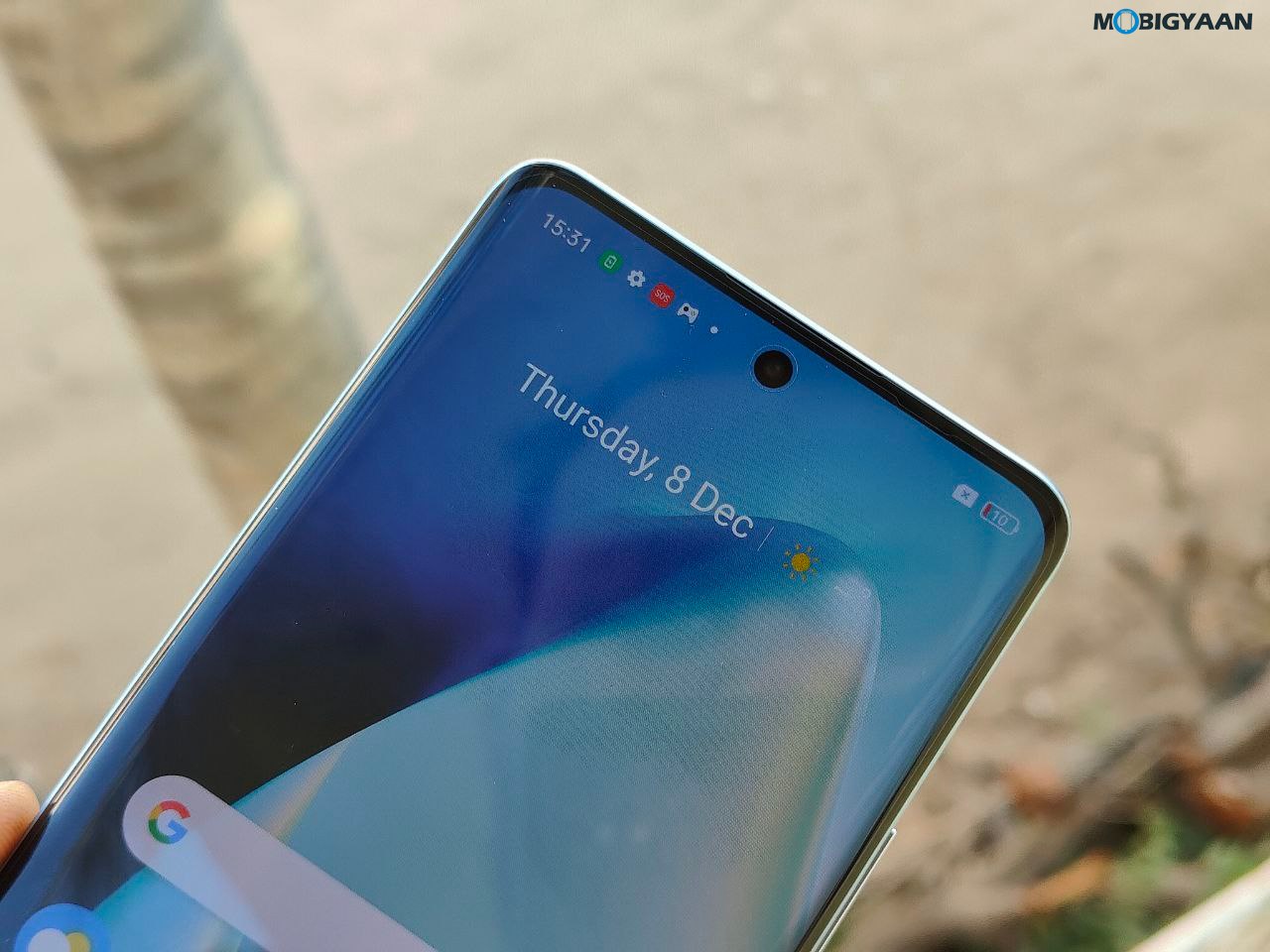 realme 10 Pro Review Design Display 2