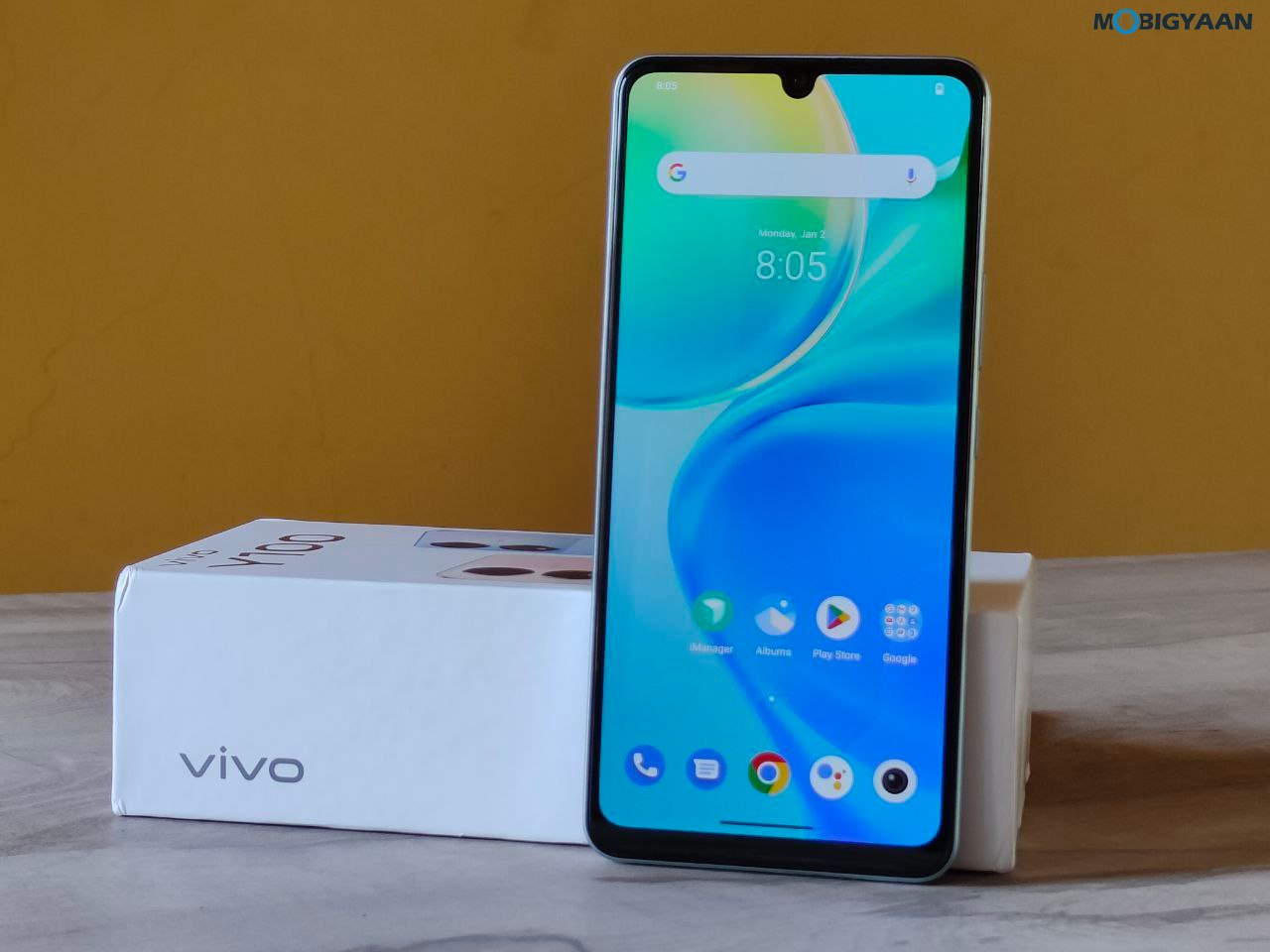 vivo Y100 Review Design Display Build 5