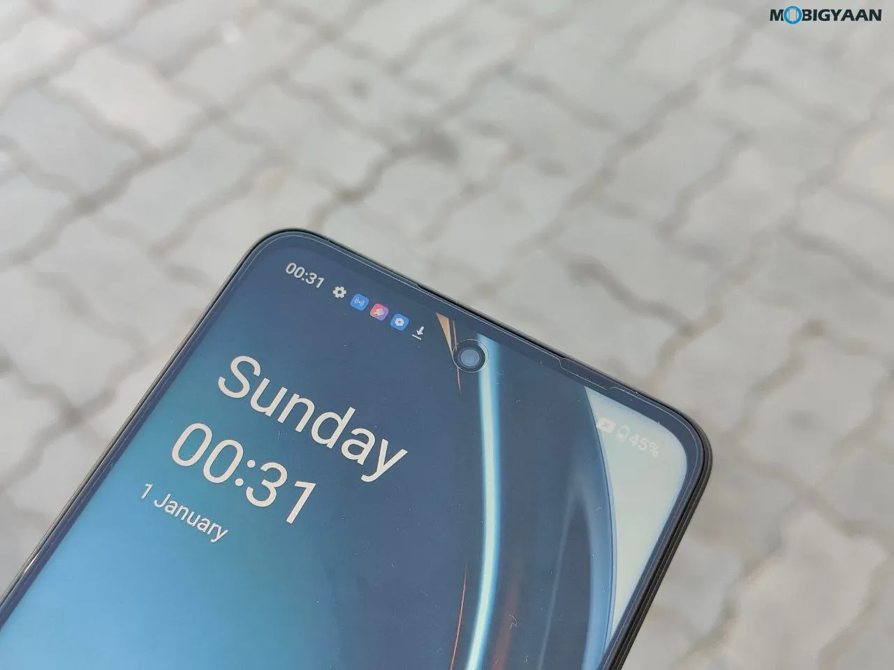 OnePlus Nord CE 3 Lite 5G Review Design Display Cameras Build Quality 11