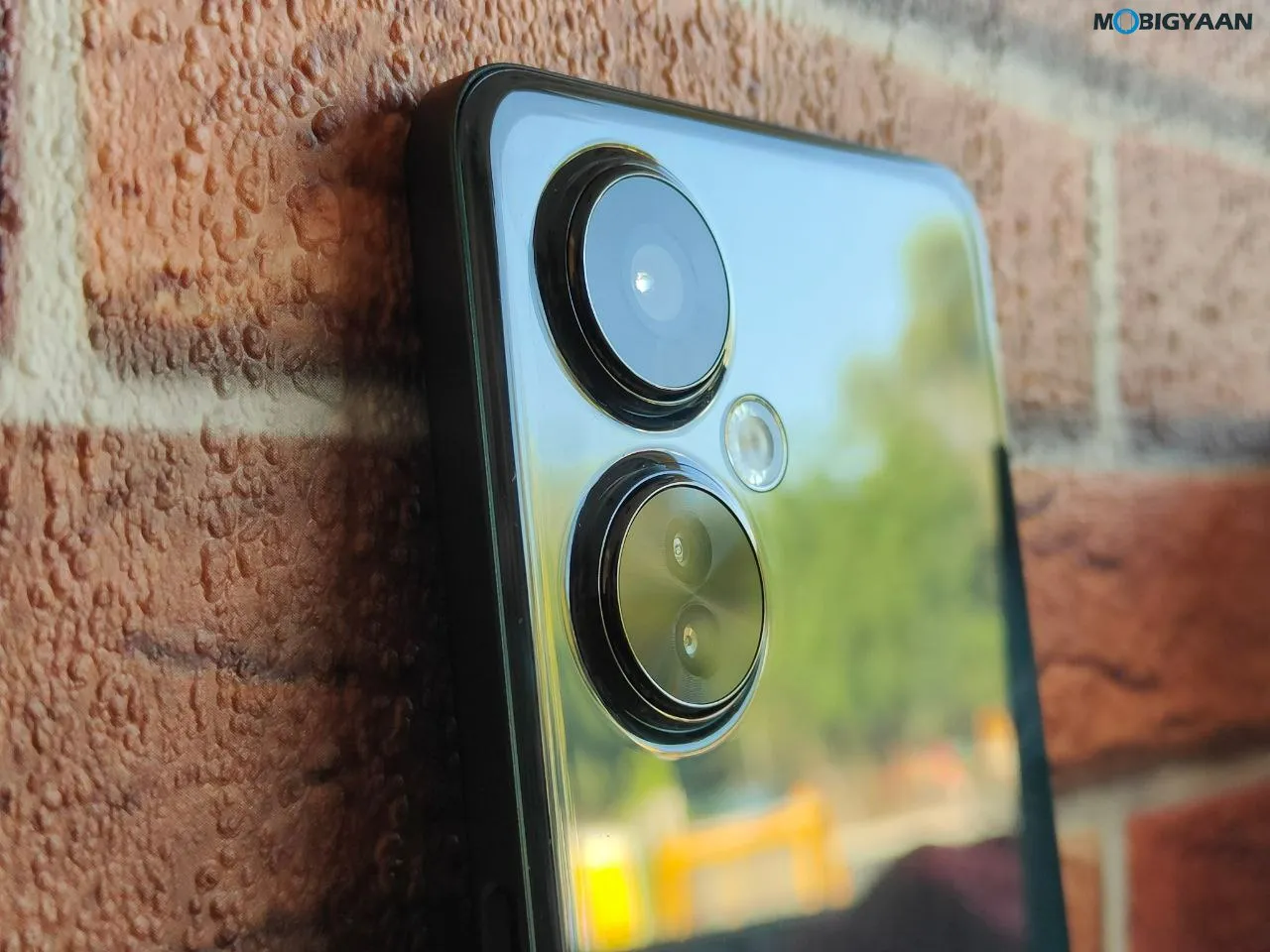 OnePlus Nord CE 3 Lite 5G Review Design Display Cameras Build Quality 3
