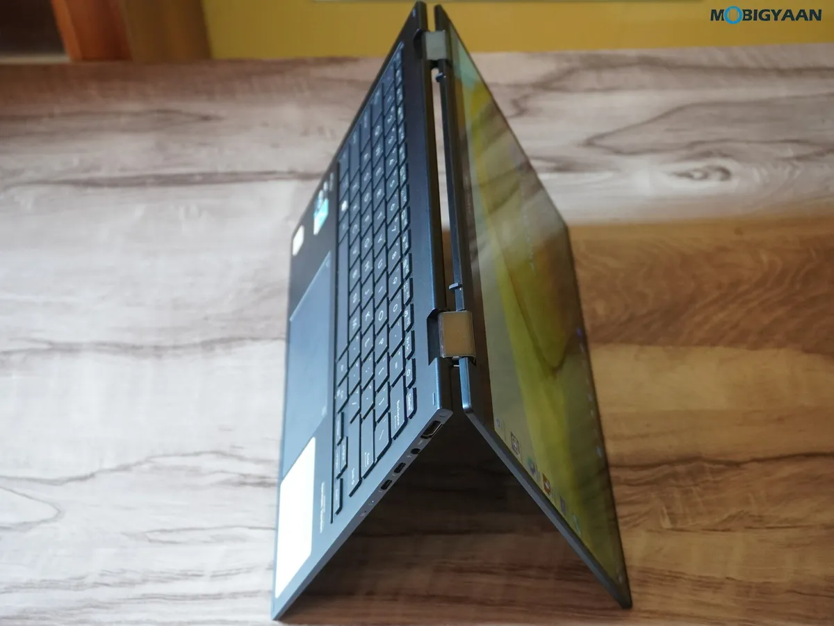 ASUS ZenBook 14 Flip OLED Review Design Display Build 18