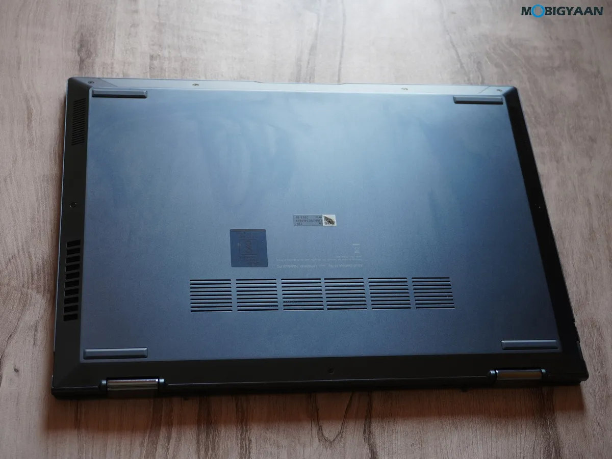 ASUS ZenBook 14 Flip OLED Review Design Display Build 2
