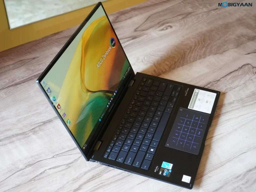 ASUS ZenBook 14 Flip OLED Review Design Display Build 27