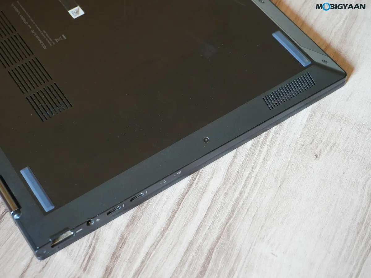 ASUS ZenBook 14 Flip OLED Review Design Display Build 32