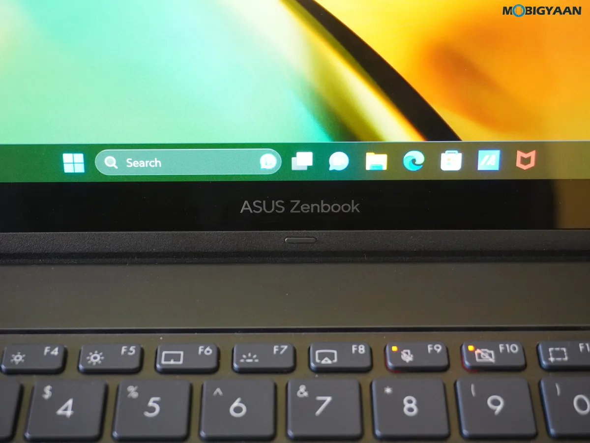 ASUS ZenBook 14 Flip OLED Review Design Display Build 36