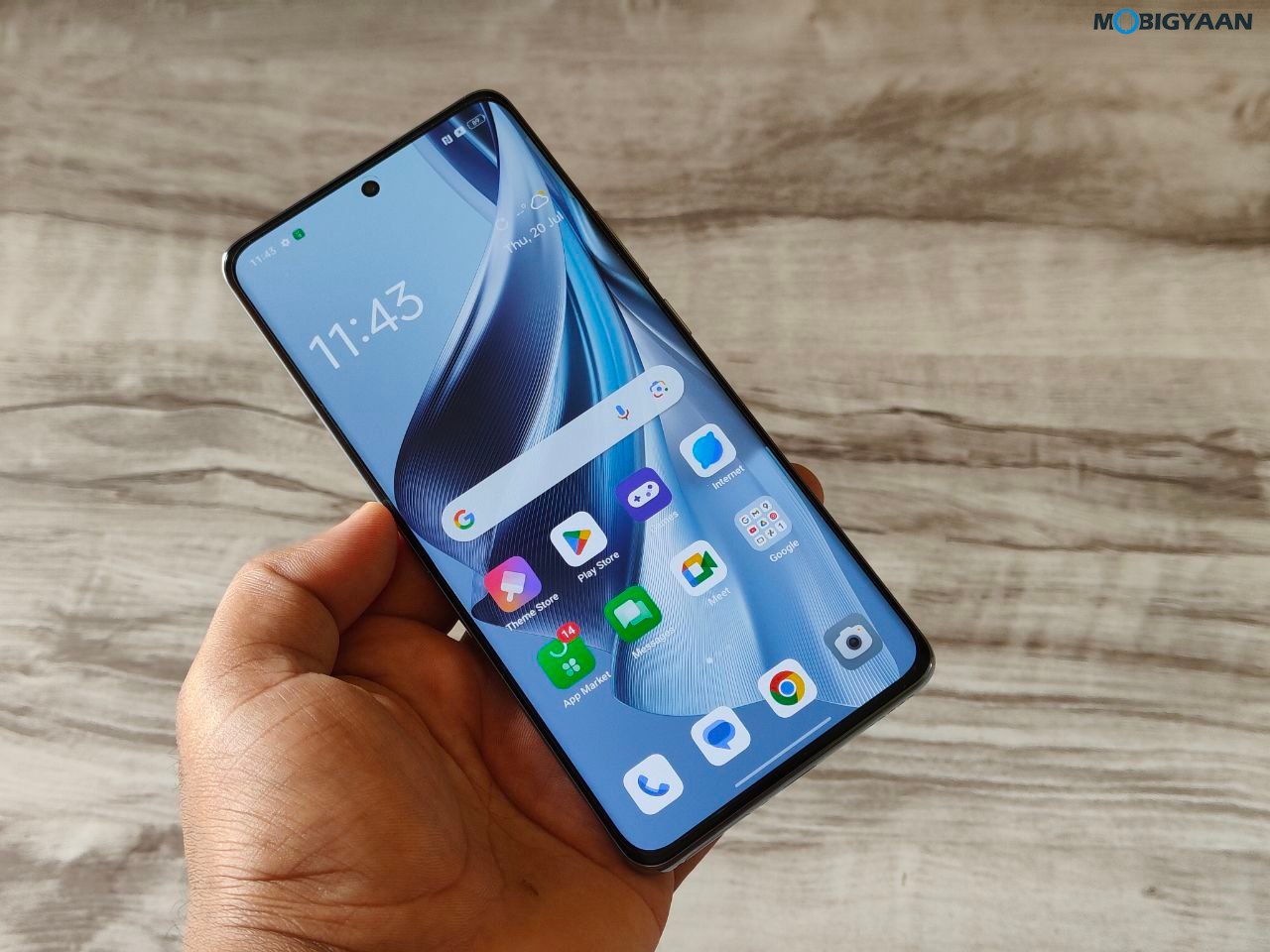 OPPO Reno10 5G Review Design Display Cameras Build Quality 11