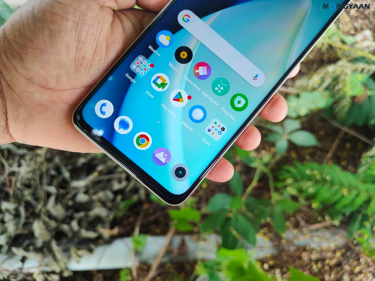 realme 11 5G Review Design Display Cameras Build Quality 9