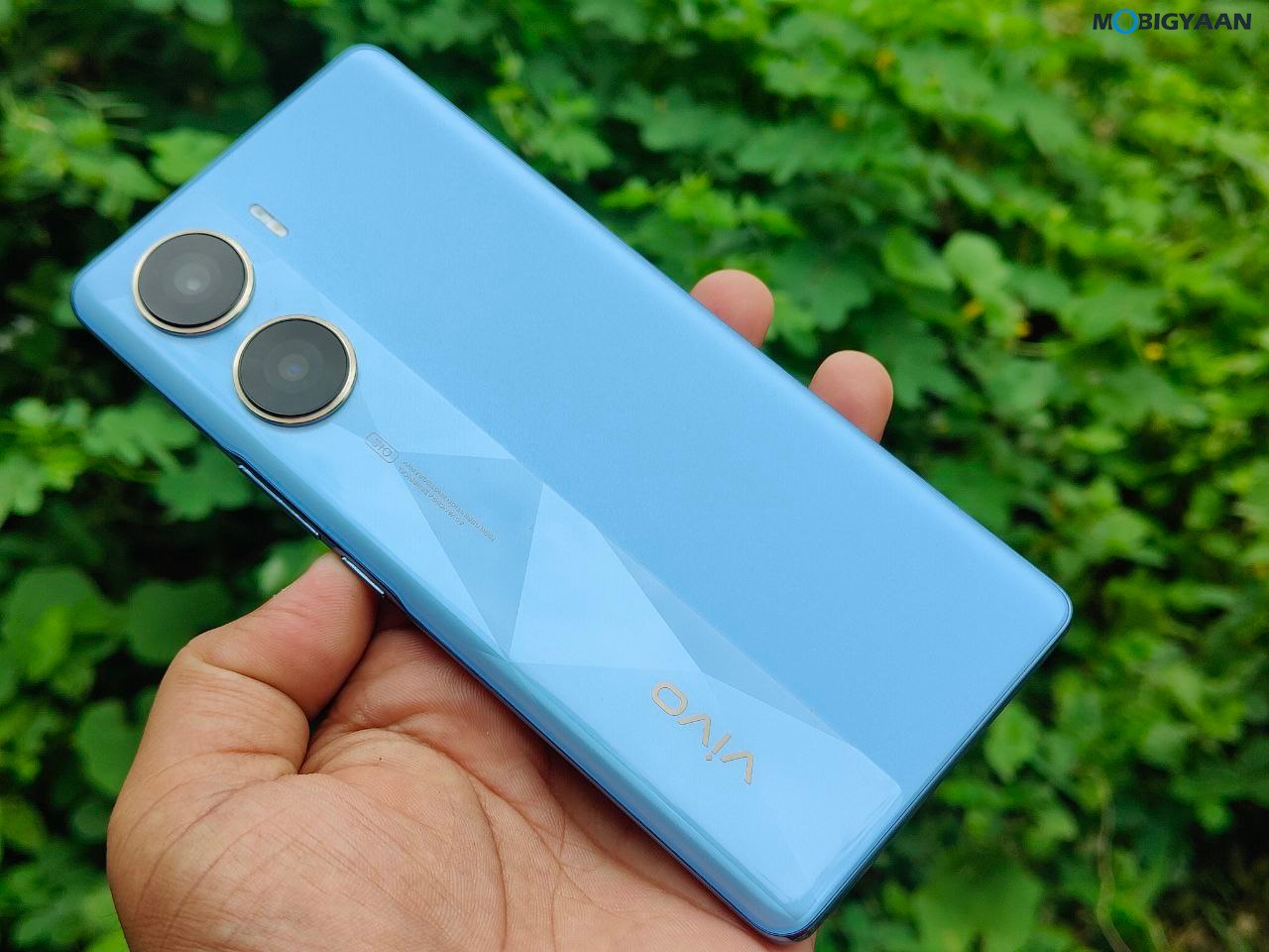 vivo V29e Review Design Display Cameras Build Quality 3