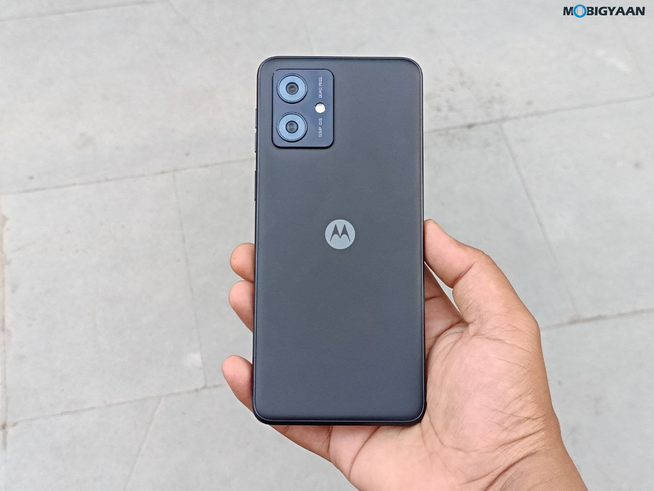 moto g54 5G Review Design Display Cameras Build Quality 18