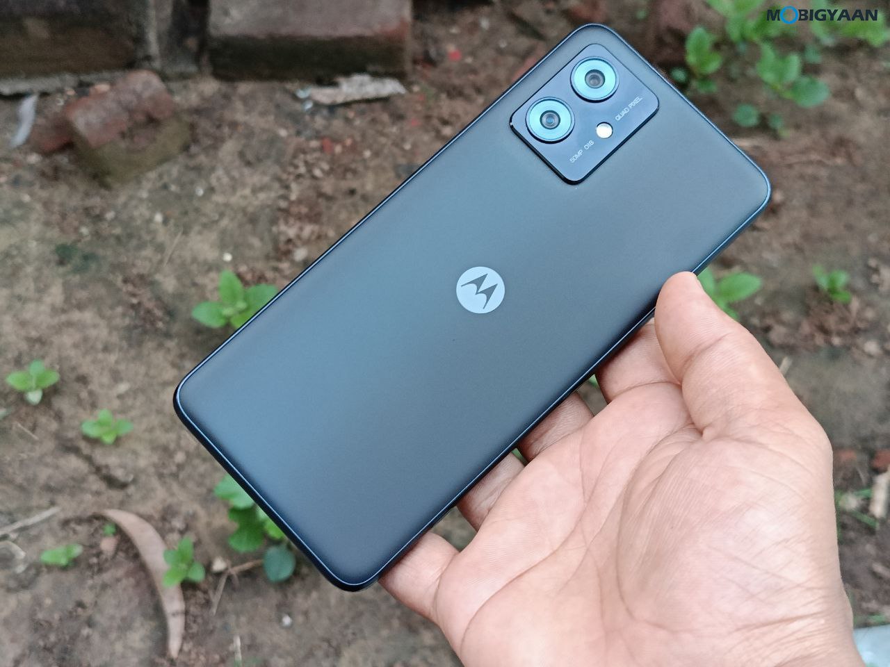 moto g54 5G Review Design Display Cameras Build Quality 5