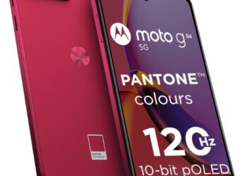 moto g84 5G launched in India at ₹19,999, features 7.6mm IP54 Vegan leather design, 120Hz pOLED screen, 12GB RAM + 256GB storage, 50MP OIS camera, Dolby stereo speakers, 33W charging, and more