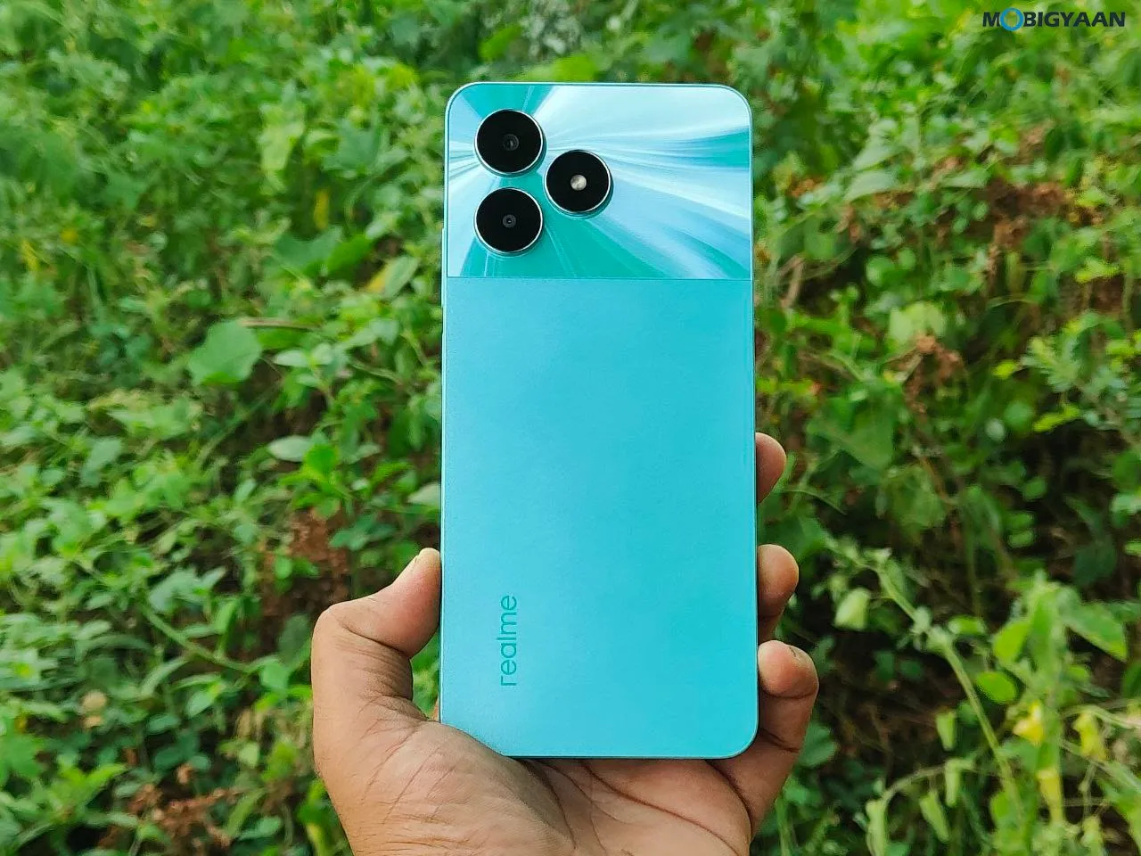 realme C51 Review Design Display Cameras Build Quality 17