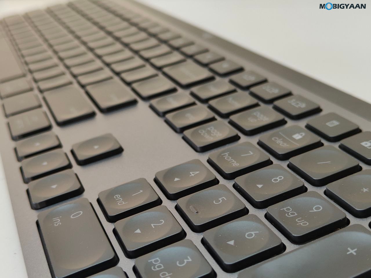 Logitech MX Keys S Review Wireless Keyboard Design Build Quality 14