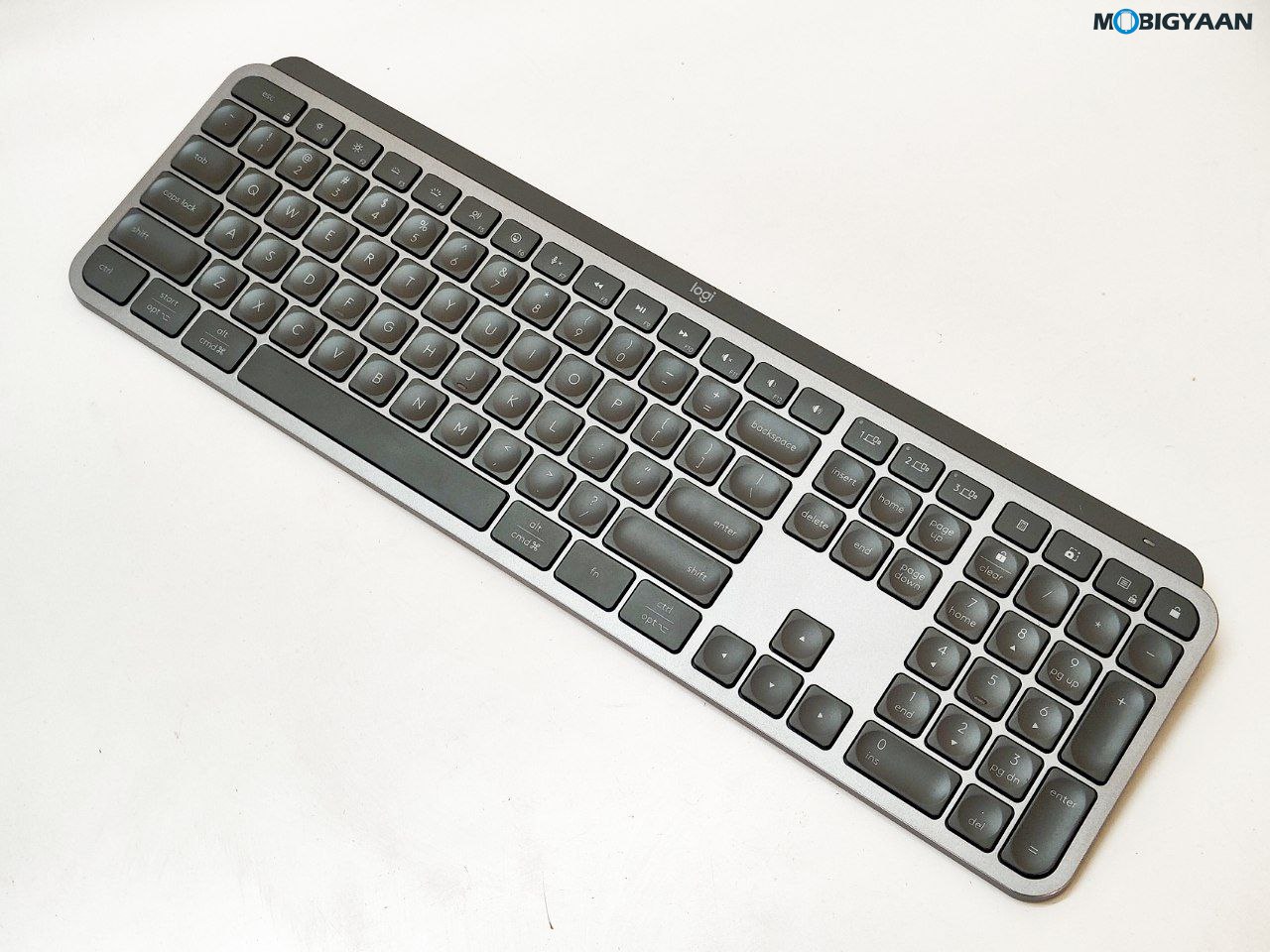 Logitech MX Keys S Review Wireless Keyboard Design Build Quality 26
