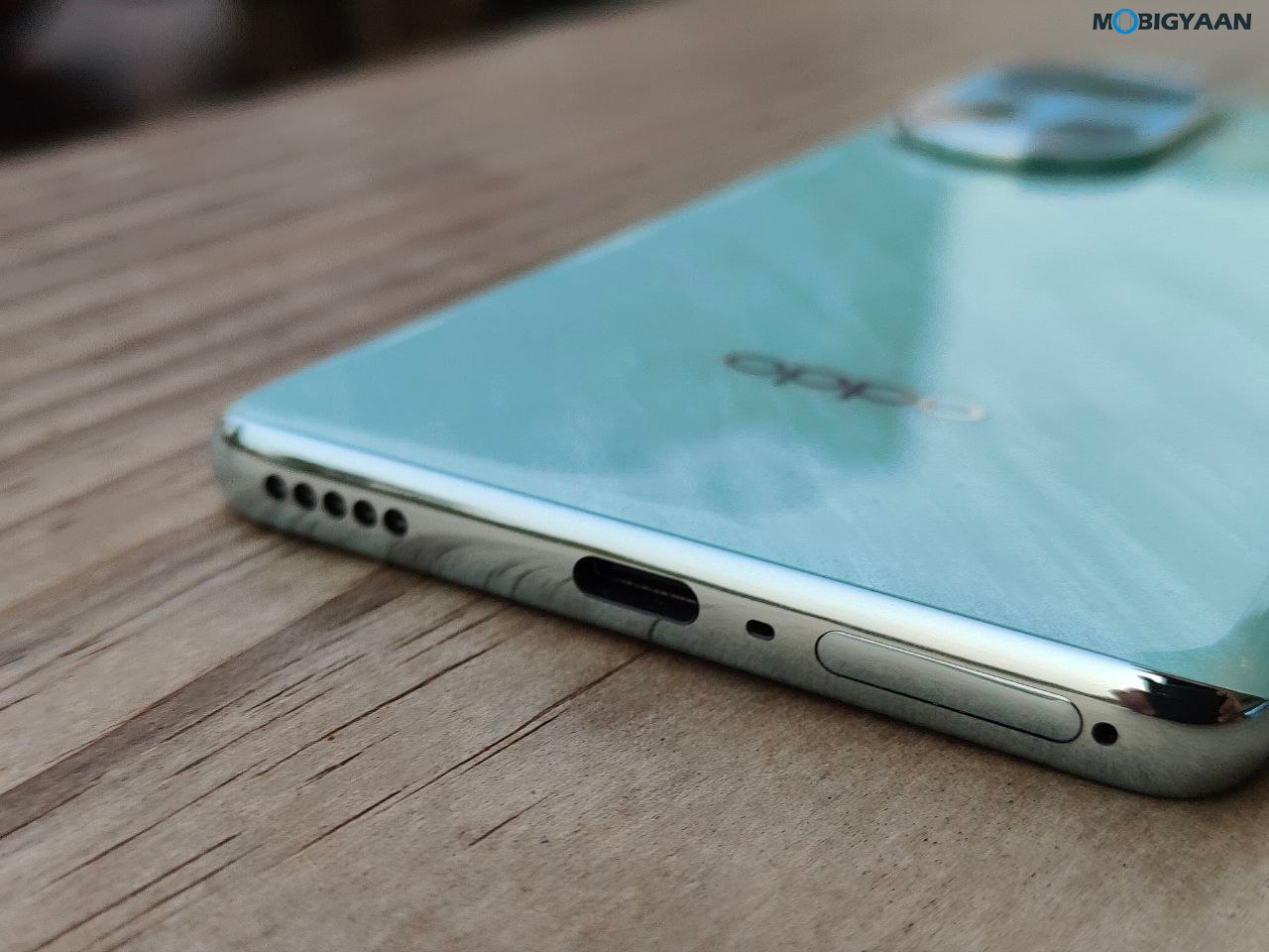 OPPO Reno11 5G Review Design Display Cameras Build Quality 12