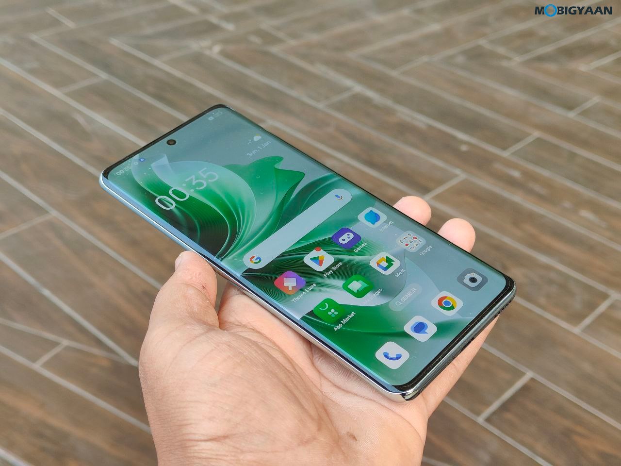 OPPO Reno11 5G Review Design Display Cameras Build Quality 5