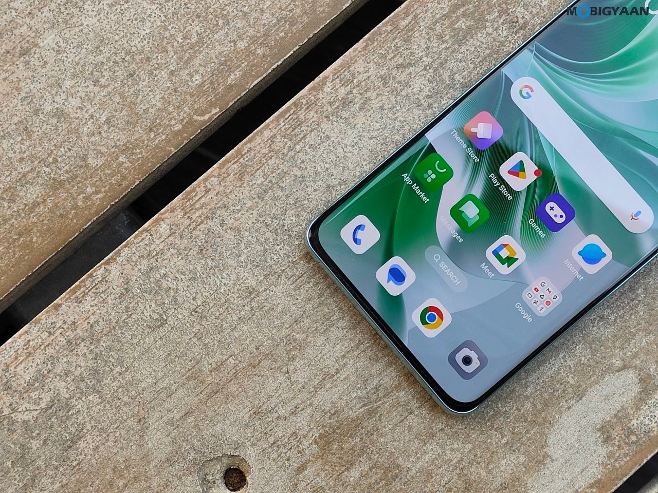 OPPO Reno11 5G Review Design Display Cameras Build Quality 8