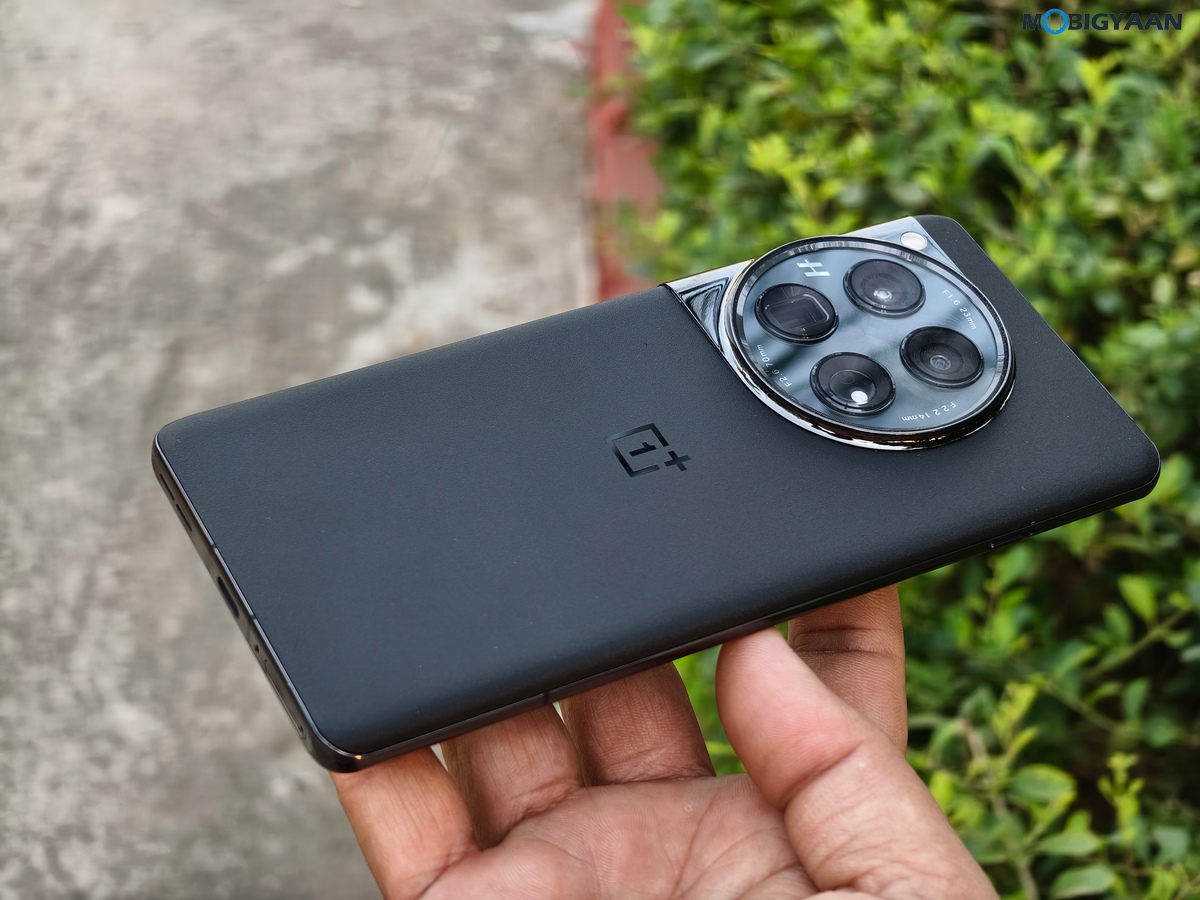 OnePlus 12R Review Design Display Cameras Build Quality 17 1