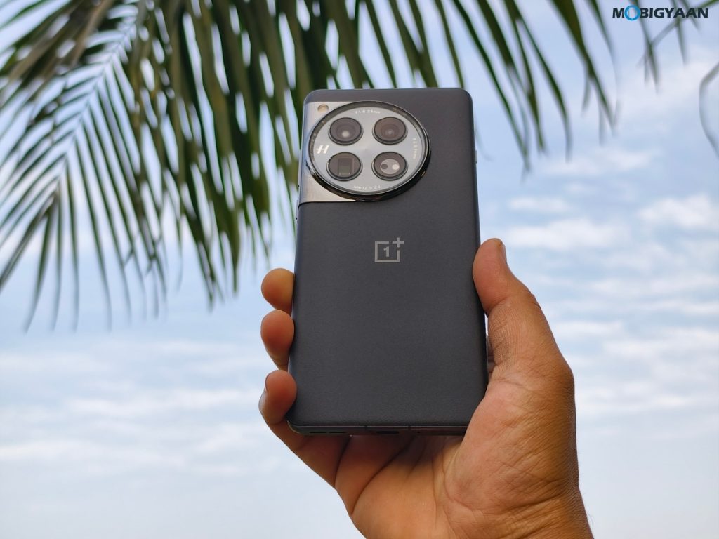 OnePlus 12R Review Design Display Cameras Build Quality 31