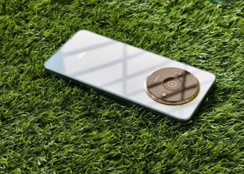 POCO C61 Review – Premium looks and value for money