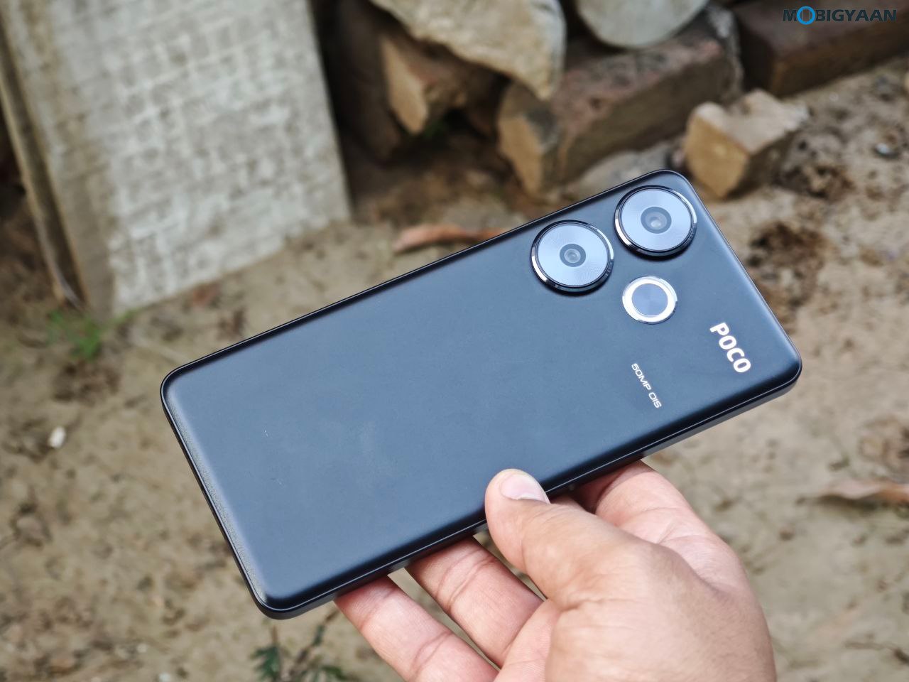 POCO F6 5G Review Design Display Cameras Build Quality 1