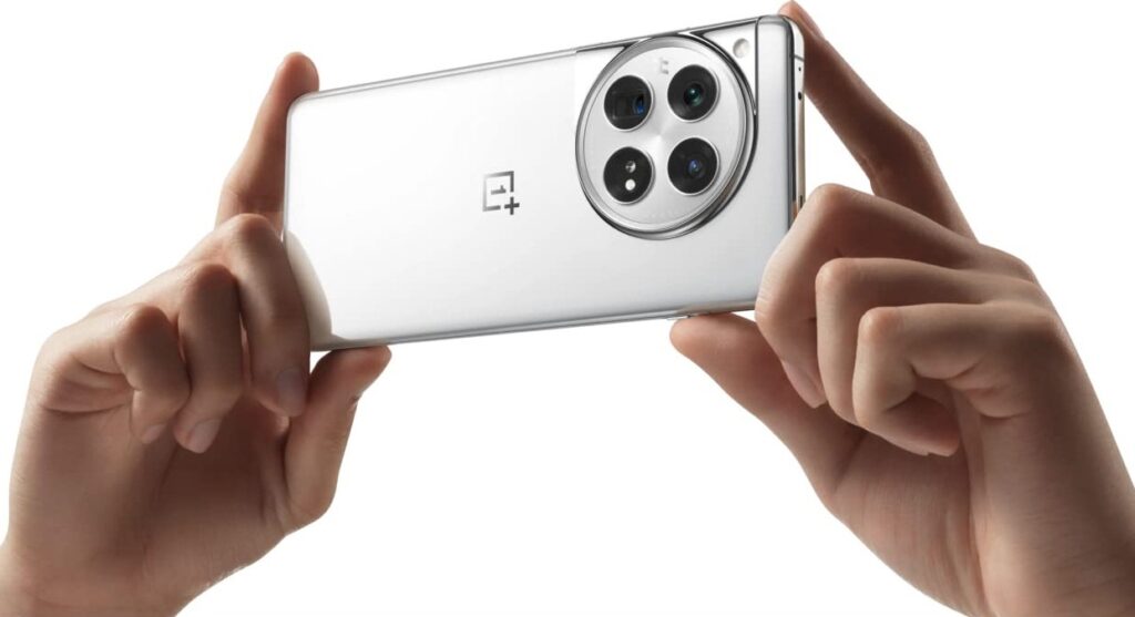 OnePlus 12 Glacial White India 1