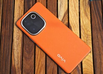 vivo T3 Pro 5G Review – Bright Display | Fast Performance | Quick at Charging