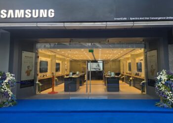 Samsung India opens largest experience store in Gurugram at DLF CyberHub