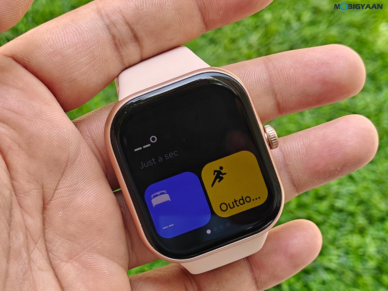 Redmi Watch Move Review Design Display Build Quality 12