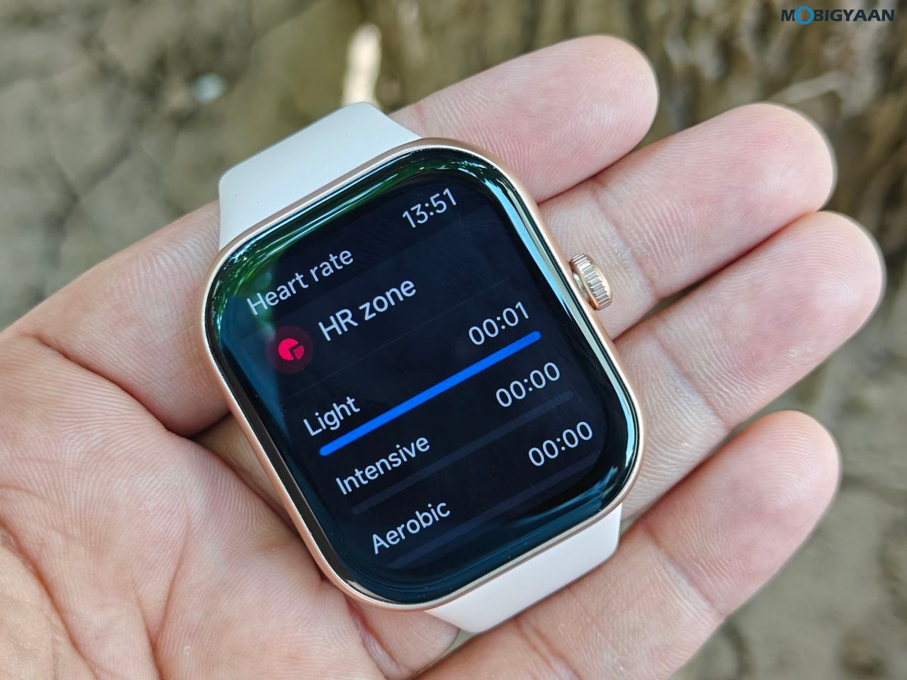 Redmi Watch Move Review Design Display Build Quality 3