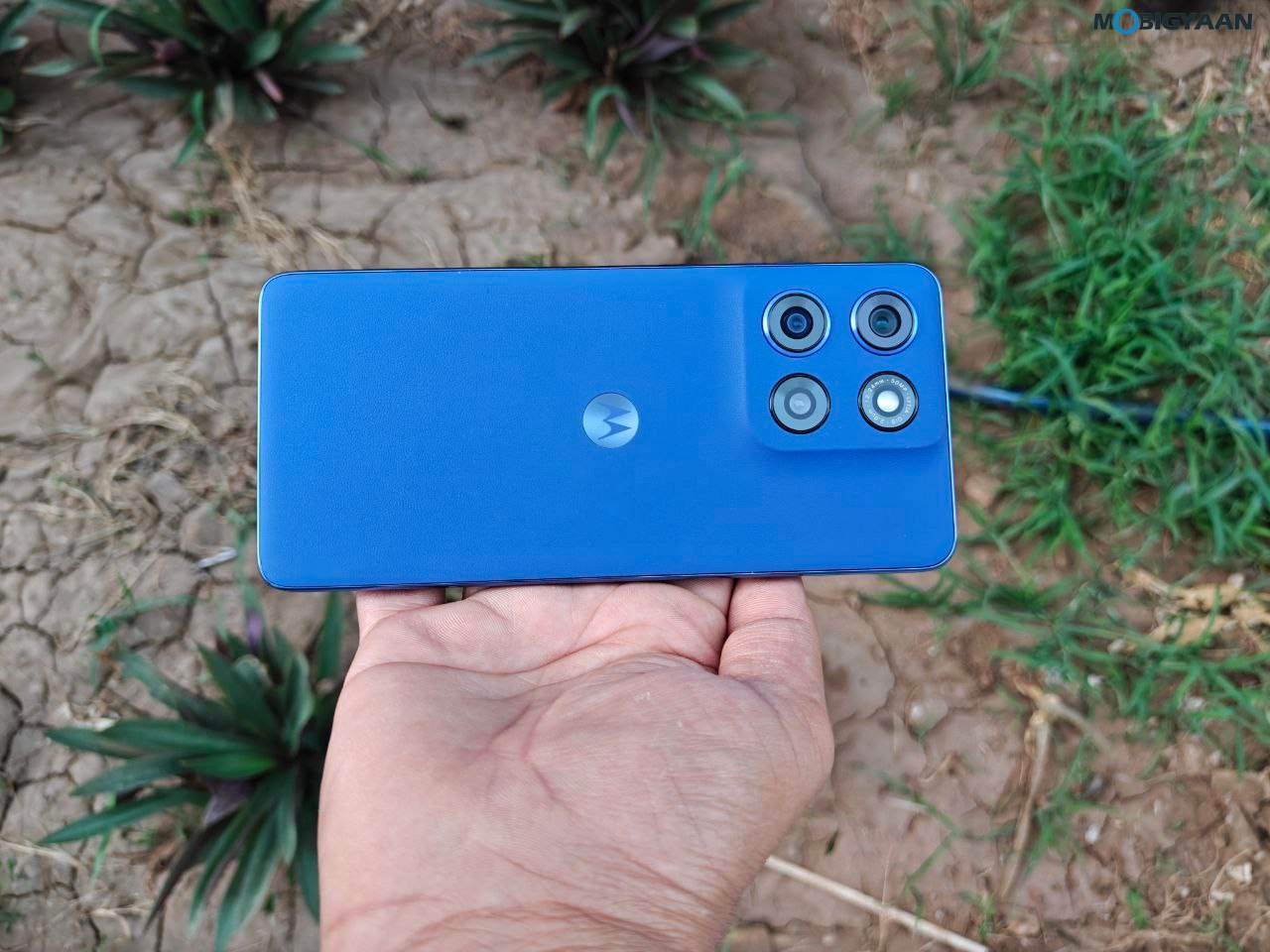 motorola edge 60 STYLUS Review Design Display Cameras Build Quality 36