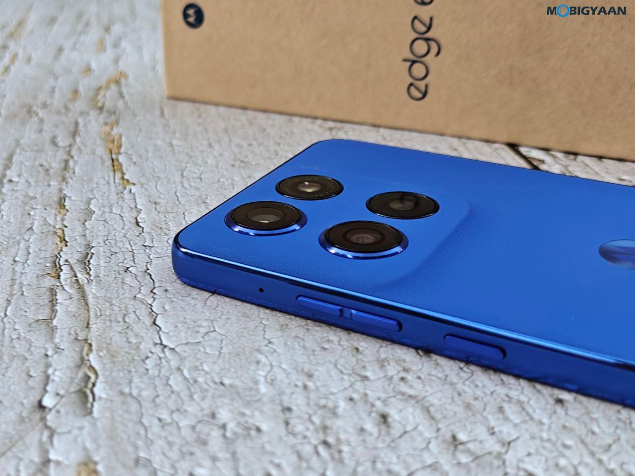 motorola edge 60 STYLUS Review Design Display Cameras Build Quality 8