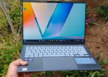 ASUS VIVOBOOK S 14 OLED (S5406SA) Notebook Review – Brilliant Display, Top-Notch Performance, Solid Battery Life