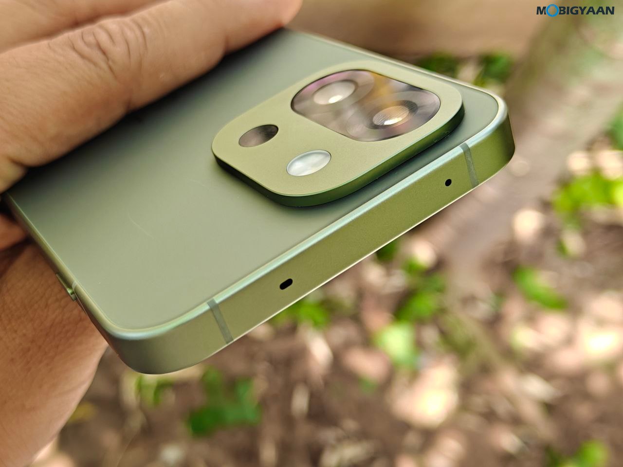 OnePlus 13s Review Design Display Cameras Build Quality 6