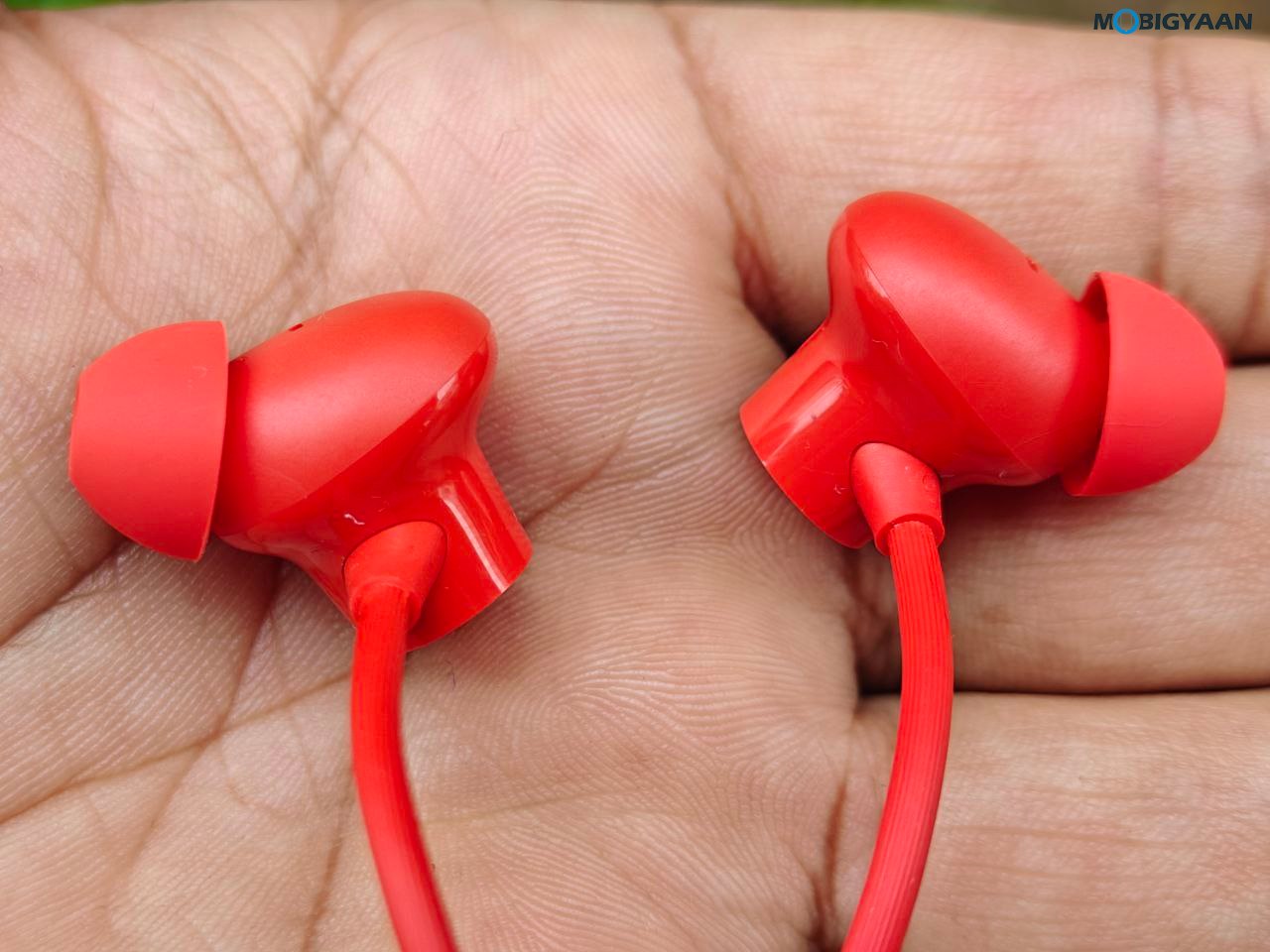 OnePlus Bullets Wireless Z3 Review Design Build Quality 4