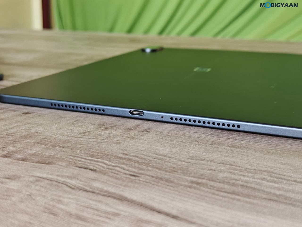 OnePlus Pad 3 Review Design Display Cameras Build Quality 11