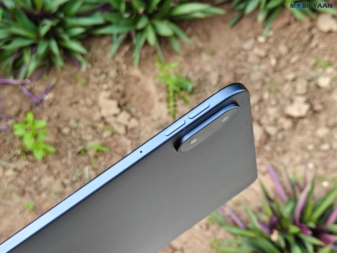 OnePlus Pad 3 Review Design Display Cameras Build Quality 2
