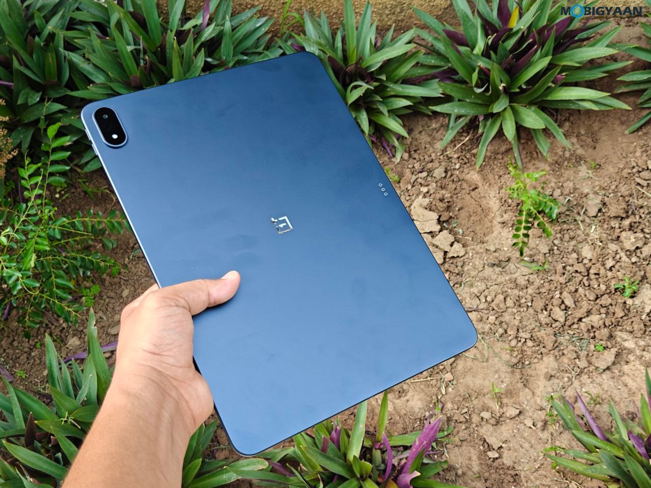 OnePlus Pad 3 Review Design Display Cameras Build Quality 3