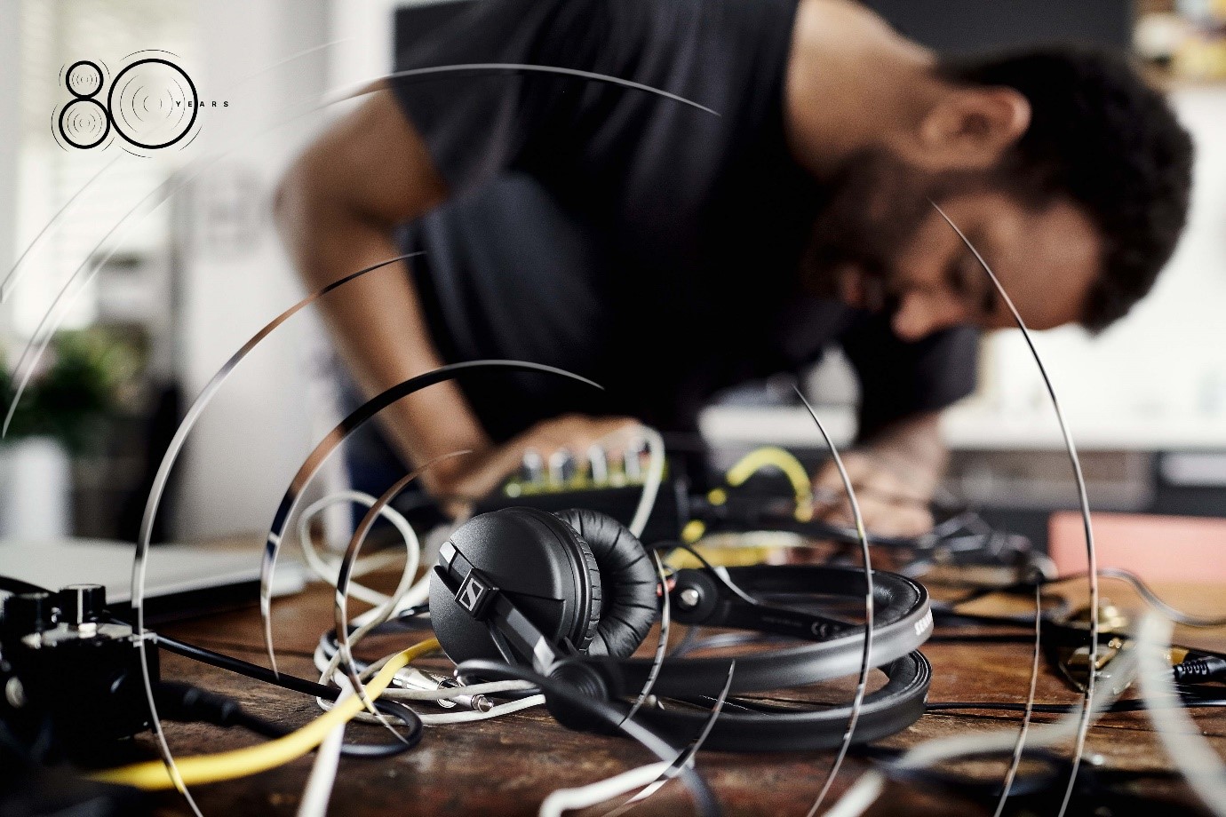 Sennheiser celebrates 80 years of audio innovation and engineering excellence 4 Sennheisers legendary HD25