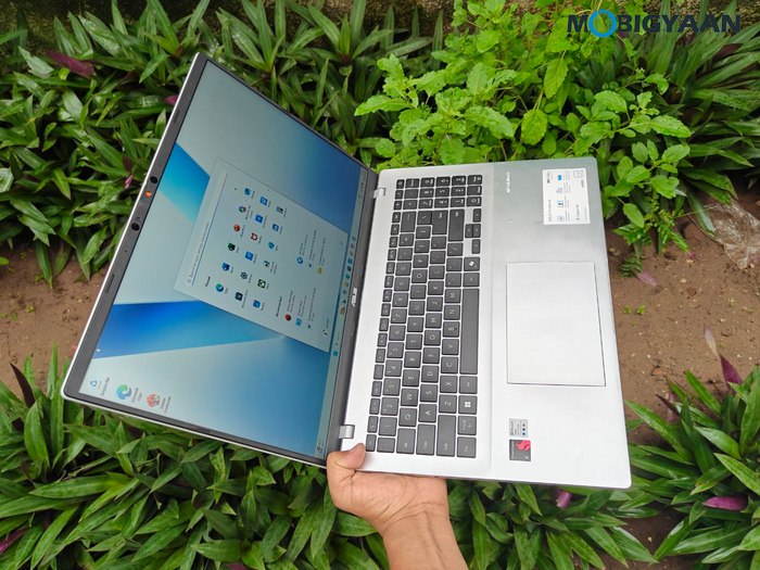 ASUS Vivobook 16 X1607QA Review Design Display Build Quality 1