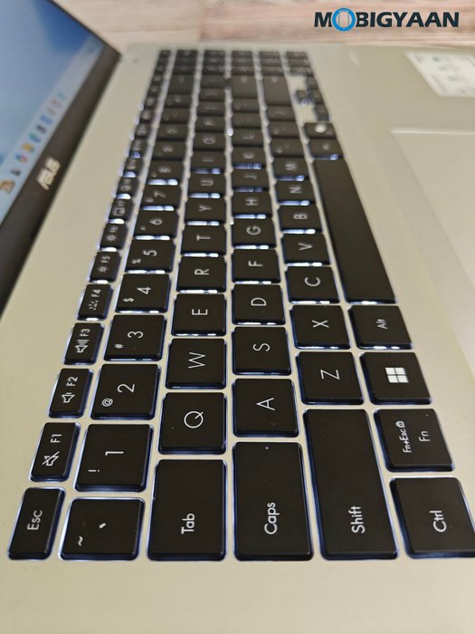 ASUS Vivobook 16 X1607QA Review Design Display Build Quality 13