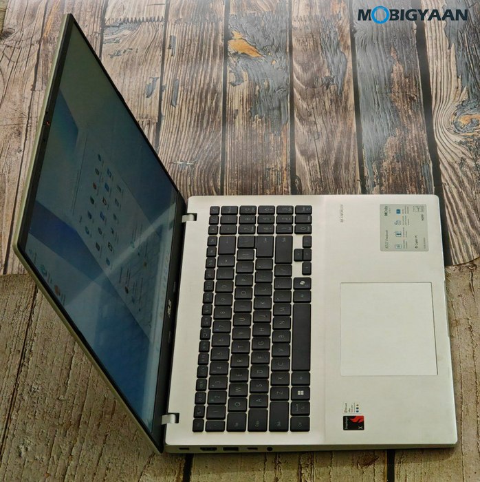 ASUS Vivobook 16 X1607QA Review Design Display Build Quality 25