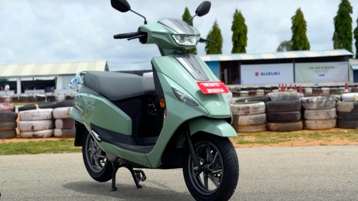 Suzuki e Access