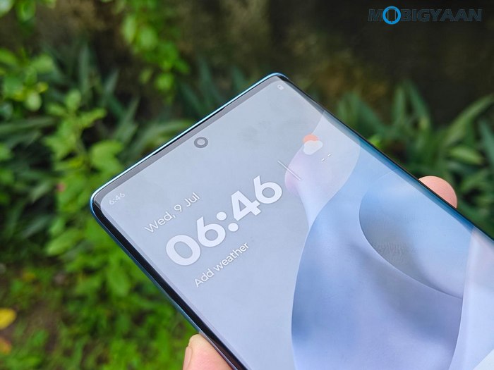 moto g96 5G Review Design Display Cameras Build Quality 18