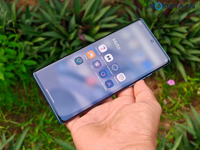 moto g96 5G Review Design Display Cameras Build Quality 28